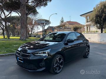Opel corsa anno 2020  diesel  versione gs line