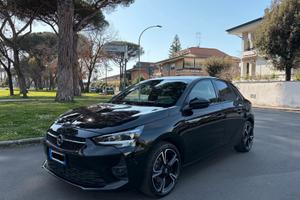 Opel corsa anno 2020  diesel  versione gs line