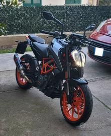 Ktm duke 390 - 2022