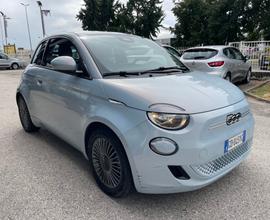 FIAT 500e La Prima Berlina 42 kWh