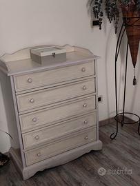 cassettiera antichizzata shabby