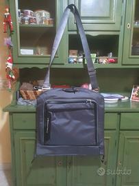 Piquadro borsa porta abiti.