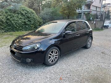 Volkswagen Golf 2.0 TDI 110CV motore sostituito