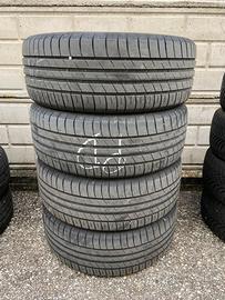 Pneumatici 225 55 17 Goodyear