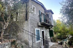 Rustico / Casale di 42 m² con 2 locali a Bordigher