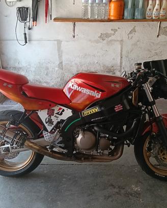 Kawasaki 600