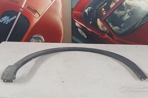 CORNICE PARAFANGO ANTERIORE DX MG HS 20023