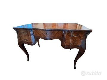 Scrivania in stile Luigi XV