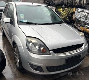 FORD FIESTA per ricambi usati