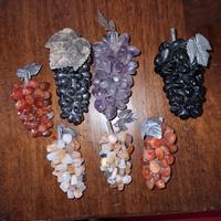 grappoli uva pietra dura