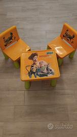 Tavolino gioco + 2 sedie Toy Story