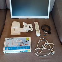 SMART TV LED 22" + supporto 
