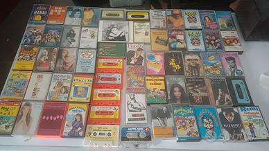 LOTTO 59 MUSICASSETTE MUSICA E CARTONI ANIMATI