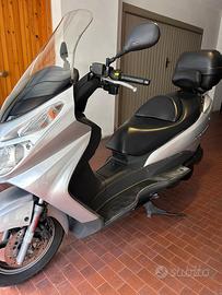 Suzuki Burgman 150 anno2004