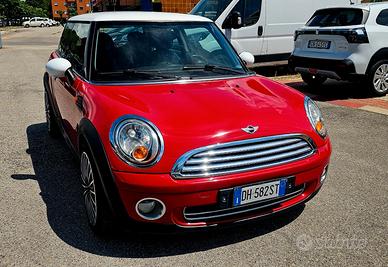 Mini 1.4 16V One Chili