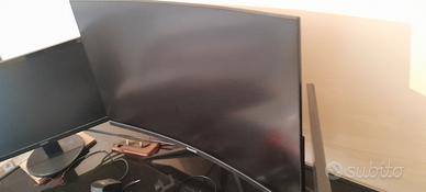 monitor tv 32 pollici 180hz curvo