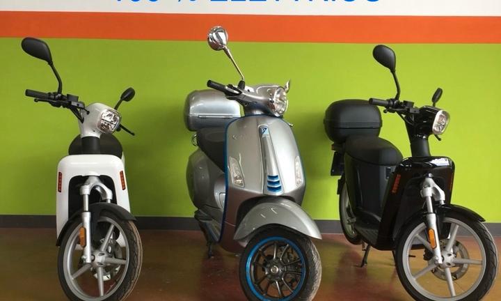 Scooter Askoll ES3 elettrico+VespePiaggio elettr