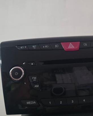 stereo lancia ypsilon 