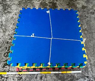 Tappeto modulare in schiuma 60 x 60 cm, 16 pezzi
