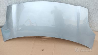 COFANO TOYORA YARIS ANNO 2005