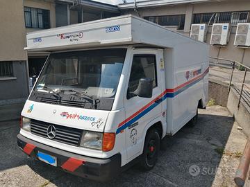 Mercedes-Benz MB 100 D