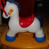 Chicco cavallo a dondolo