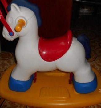 Chicco cavallo a dondolo