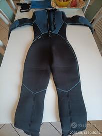 Muta umida della Bare 5 + 7 mm con calzari.