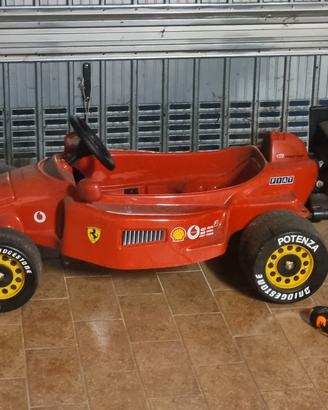 Ferrari F1 a pedali per bambini