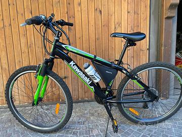Bicicletta mountain bikke Kawasaki