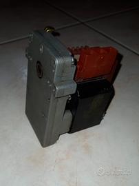 motoriduttore Kenta per stufa a pellet 