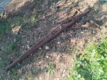 Braccio sollevatore trattore agricolo