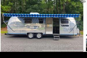 Noleggio caravan AIRSTREAM AMBASSADOR 1969