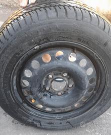 Pneumatico  michelin  nuovo 