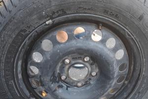 Pneumatico  michelin  nuovo 