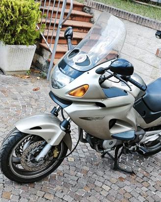 Moto honda deauville 650 NT650V