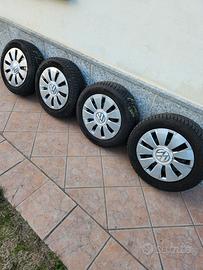 CERCHI  COPPE GOMME. Volkswagen UP