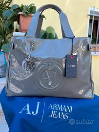Borsa armani