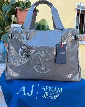 Borsa armani