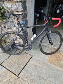 Scott Addict 10 Carbon – Ultegra – Mavic Cosmic
