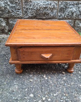tavolino indiano con cassetto 