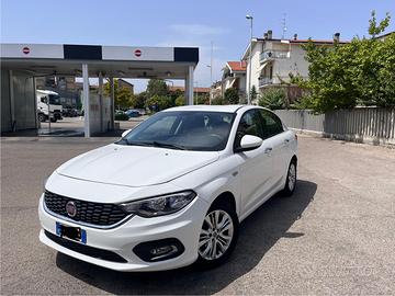 Fiat tipo 1.4 benzina 95 cv, anche Neopatentati