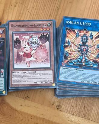 lotto di 200 carte Yu-Gi-Oh 