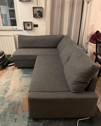 Divano letto 3 posti come nuovo