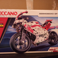 Meccano desmosedici