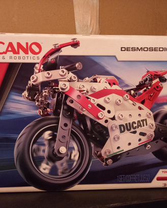 Meccano desmosedici