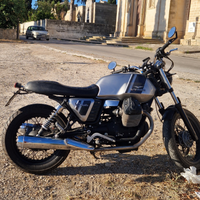 Guzzi V7 II Special 2014