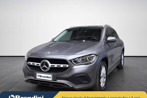 Mercedes GLA 180 d Business Extra auto