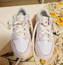 Scarpe Nike bambina rosa e bianche