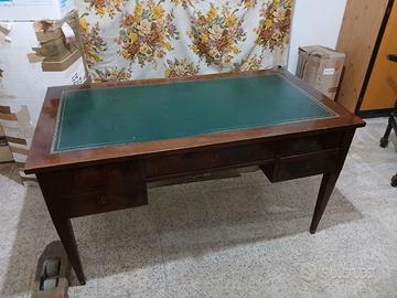 Scrivania epoca + sedie